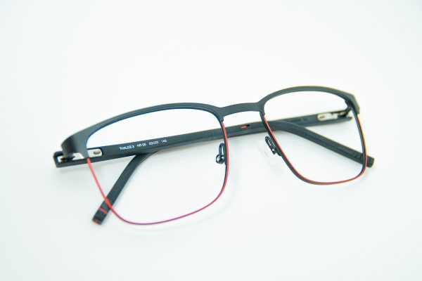 Photo by LaComduPanda  - https://www.lacomdupanda.fr